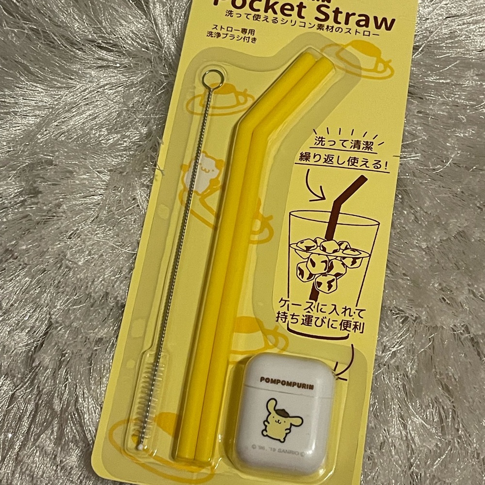 Sanrio drinking straw with case